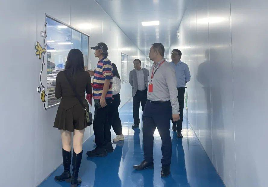 EON HOME |热烈欢迎中国家装教父余静赣莅临宜奥参观交流(图10)